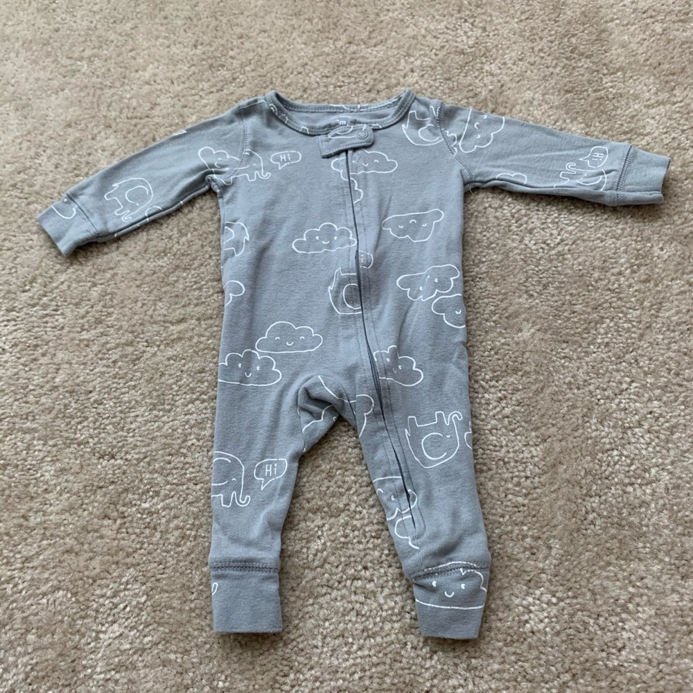 Baby clothes